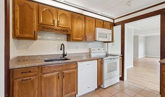 295 S Main St, Auburn, ME 04210