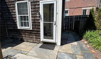 99 Mary St A, Newport, RI 02840