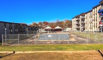5217 NEWTON St 102, Bladensburg, MD 20710