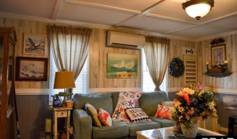 524 Aydlett Rd, Aydlett, NC 27916