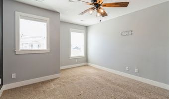 1024 NE 49th Ln, Ankeny, IA 50021