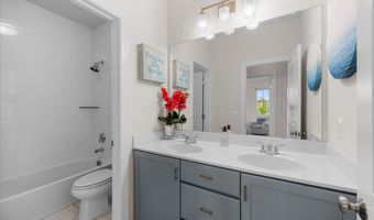 20305 SAVIN HILL Dr, Ashburn, VA 20147