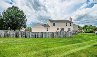 2 REDFERN Pl, Boonsboro, MD 21713