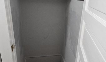 913 6th Ave, Altoona, PA 16602