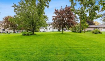 2433 CARLETON Ave, Appleton, WI 54915