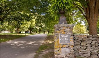 141 Gray Craig Rd, Middletown, RI 02842