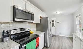 348 Jefferson River Rd, Athens, GA 30607