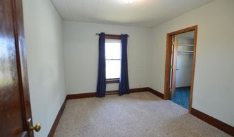 2002 8th Ave, Bowdle, SD 57428