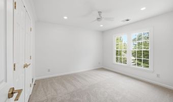 20384 MIDDLEBURY St, Ashburn, VA 20147