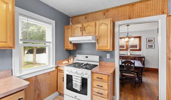 935 Elm, Adrian, MI 49221