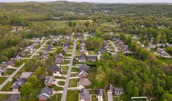 372 Brookside Dr, Algood, TN 38506