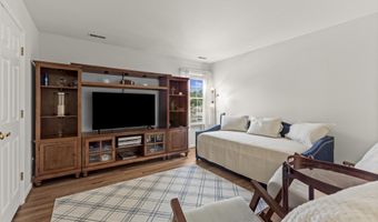 104 WOODS Rd, Chester, MD 21619