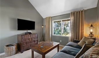 2708 Grove Ave, Carlsbad, CA 92008