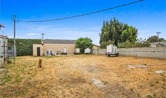 212 E Spruce St, Compton, CA 90220