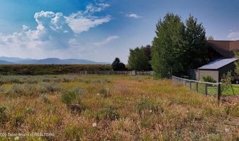 536 SNAKE RIVER Dr, Alpine, WY 83128