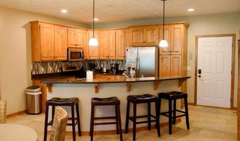 425 240th Ave 201, Arnolds Park, IA 51331