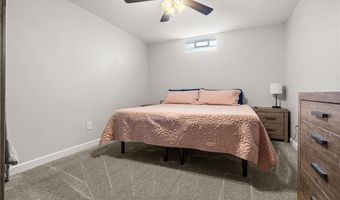 2480 Orchard Spring Cir, Alliance, OH 44601