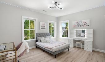 23518 LOVAGE Ct, Aldie, VA 20105