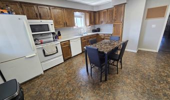 130 Dakota St, Akron, IA 51001