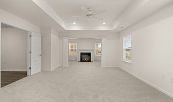 1813 QUAKER St, Hampton, GA 30228
