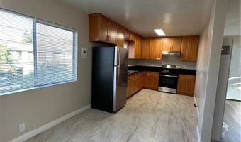 114 S 6TH St B, Alhambra, CA 91801