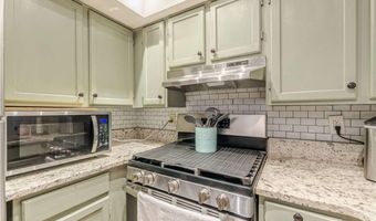 215 Cobblestone Trl, Avondale Estates, GA 30002