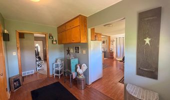 716 5th Ave, Ackley, IA 50601