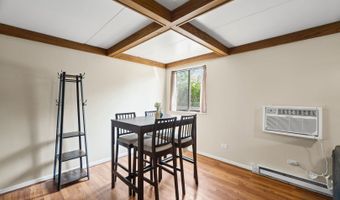 342 W Miner St 1A, Arlington Heights, IL 60005