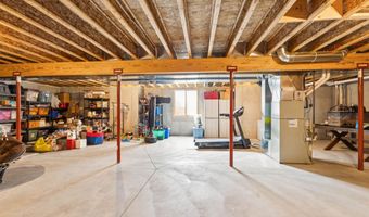 1200 KATHLEEN Ct, Appleton, WI 54915