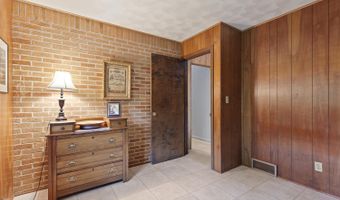 1043 Orchard, Adrian, MI 49221