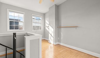 1456 BATTERY Ave, Baltimore, MD 21230