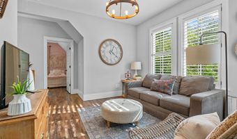 1604 Malvern Hill Dr, Camden, SC 29020