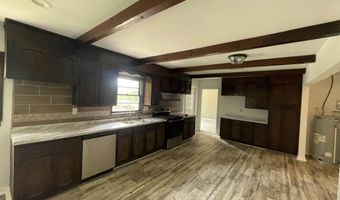 713 3rd St, Attalla, AL 35954