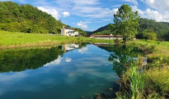 8079 Wayside Creamery Rd, Alderson, WV 24910