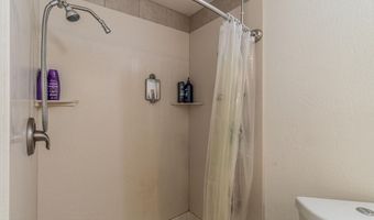 612 LOVERS Ln, Aztec, NM 87410