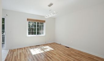 14 South St 12, Danbury, CT 06810