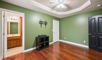 108 Kenton Dr, Bardstown, KY 40004