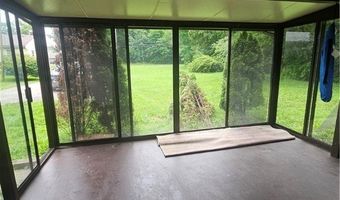 72 Idaho Rd, Austintown, OH 44515