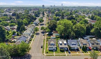 16 Roosevelt St, Albany, NY 12206
