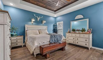 2215 Deepwood Dr, Alma, AR 72921