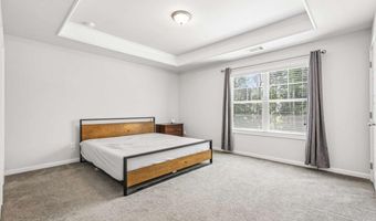 377 Station Overlook Dr, Auburn, GA 30011