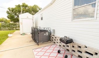 1222 W BOHLAND St, Avon Park, FL 33825