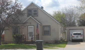 201 W Spruce St, Abbotsford, WI 54405