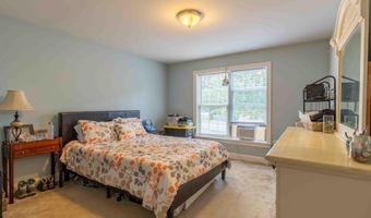 28 Palmetto Ln, Laconia, NH 03246