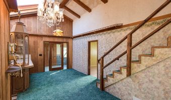 304 U St, Beaver City, NE 68926