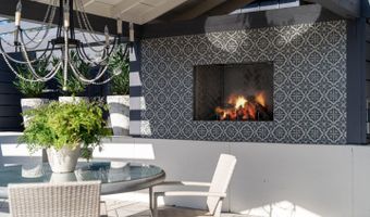 221 Highland Dr, Aptos, CA 95003