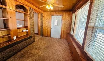 243 E 17th St, Baxter Springs, KS 66713