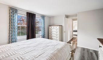 2811 BIRDSEYE Ln, Bowie, MD 20715