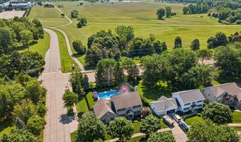 4232 N TERRAVIEW Dr, Appleton, WI 54913