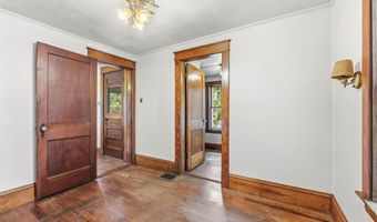 4 Florence Street Pl, Augusta, ME 04330
